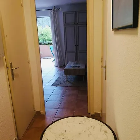 Studio Agreable De 39m2 Avec Terrasse 15m2 *