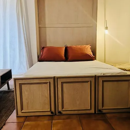 דירה Studio Agreable De 39m2 Avec Terrasse 15m2 *